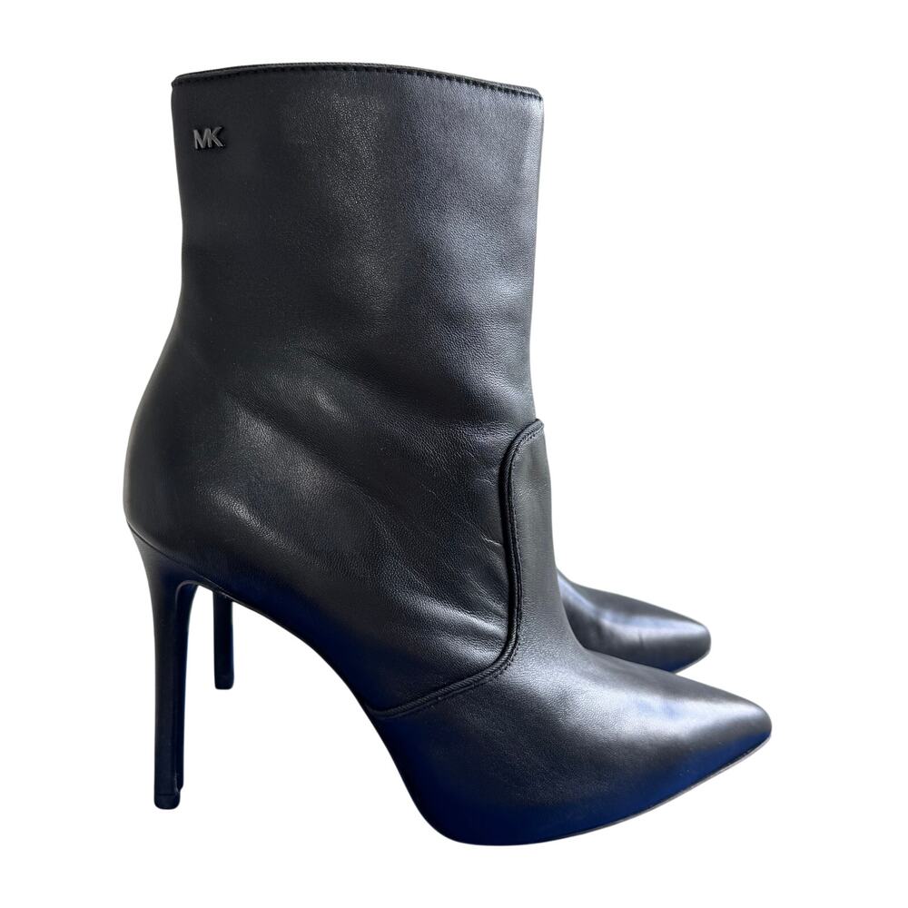 MICHAEL Michael Kors Rue Black Leather Stiletto Ankle Booties size 7.5